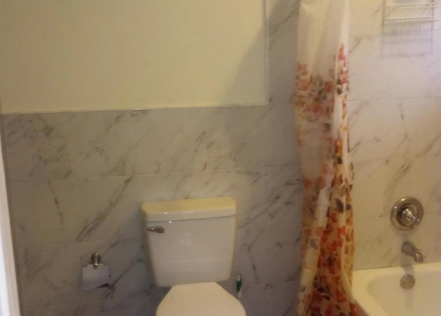 Cozy 2-Bedroom Townhome Nassau 0*,  Bahamas
